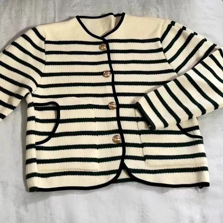 Striped cardigan detail view lovelysboutique buckle design polyester spandex
